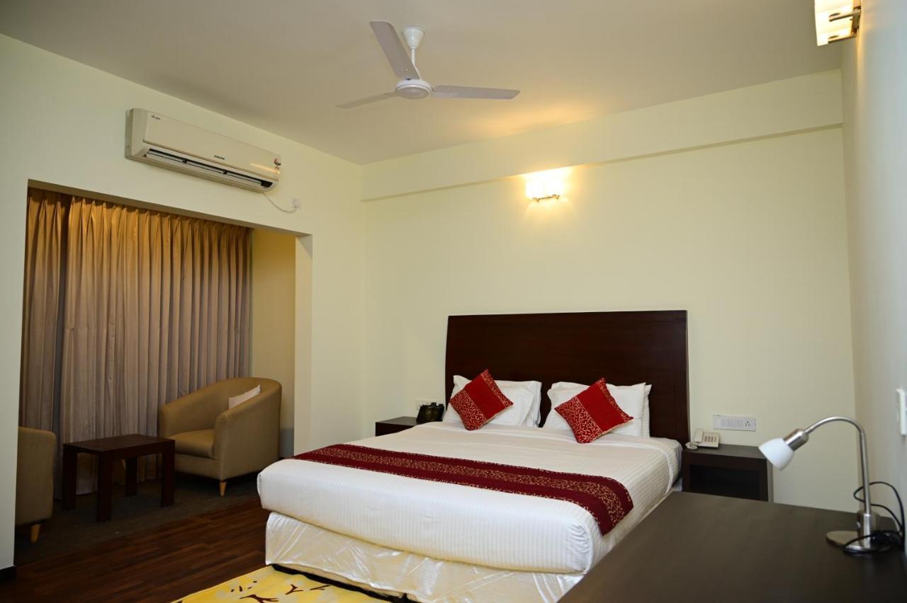 Sterling Keys By Tgi Bangalore Exterior foto