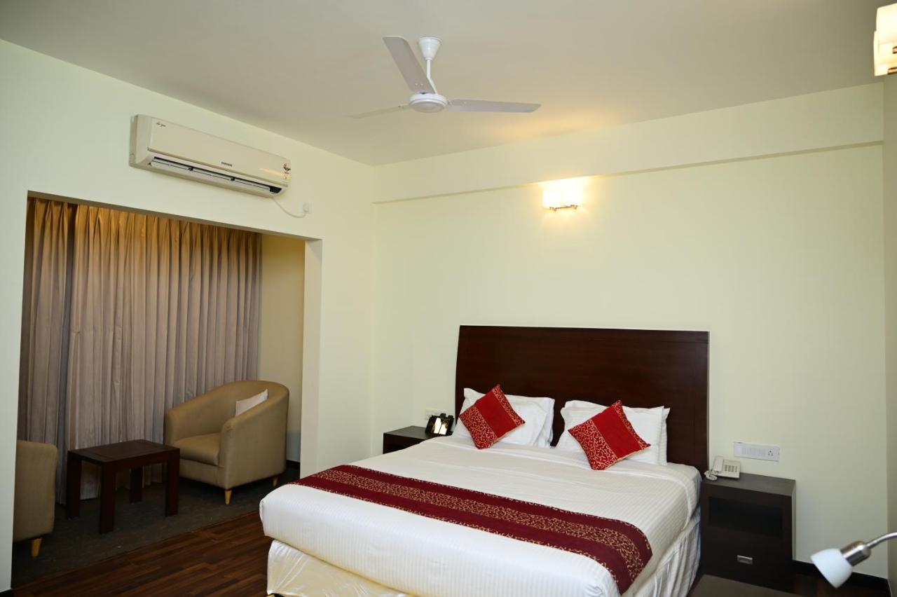 Sterling Keys By Tgi Bangalore Exterior foto