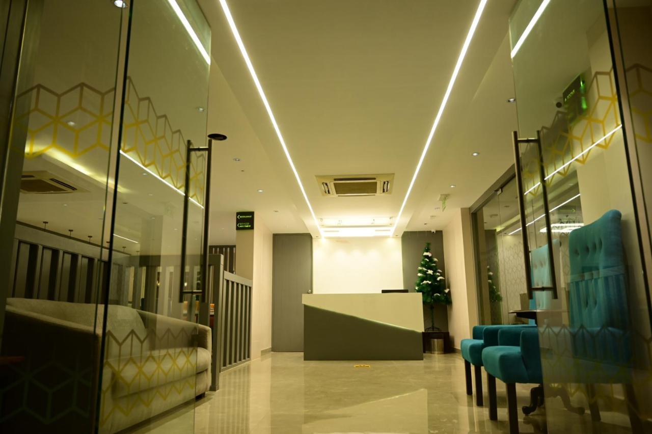 Sterling Keys By Tgi Bangalore Exterior foto